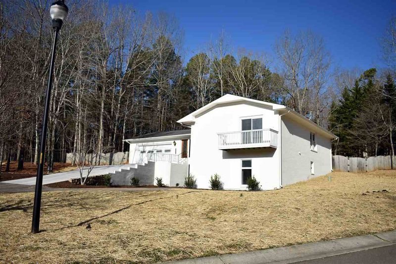 5500 Live Oak Trl, Raleigh, NC 27613