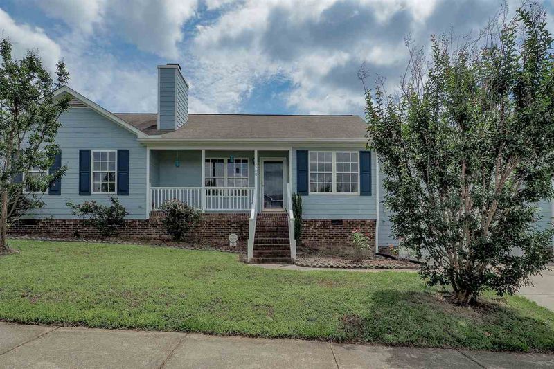 5500 Moss Hill Dr, Raleigh, NC 27616