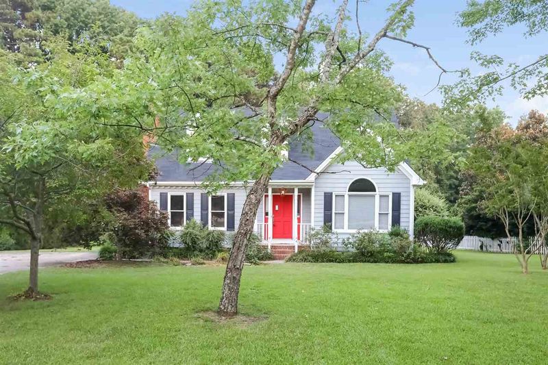 5501 Doemont Dr, Apex, NC 27539