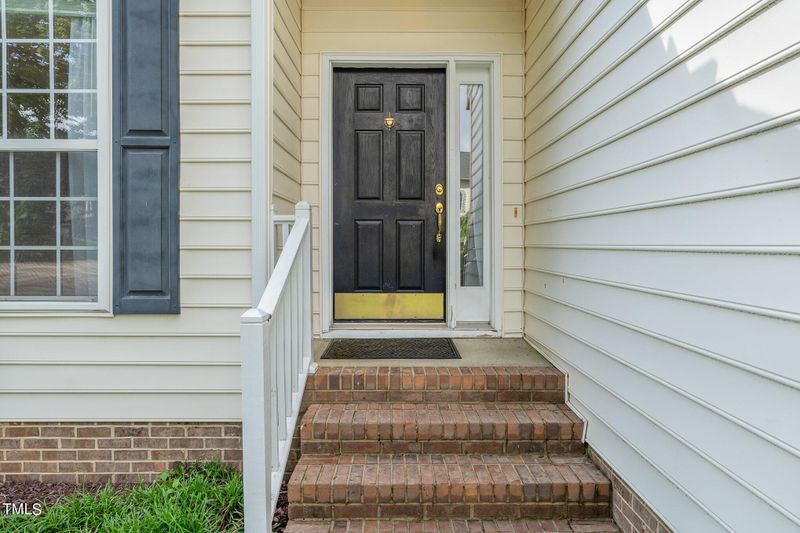 5501 Phillipsburg Dr, Raleigh, NC 27613