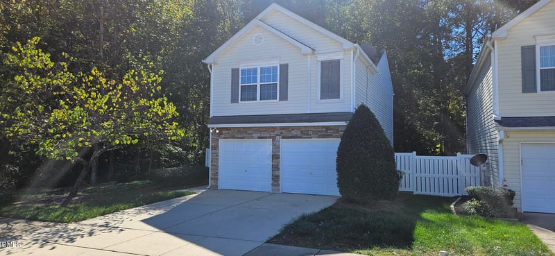 5501 Stewartby Dr, Raleigh, NC 27613