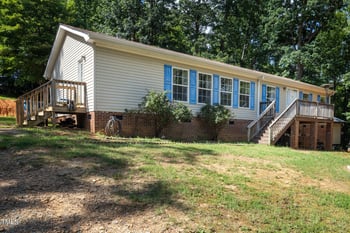 5503 Gouden Ln, Mebane, NC 27302