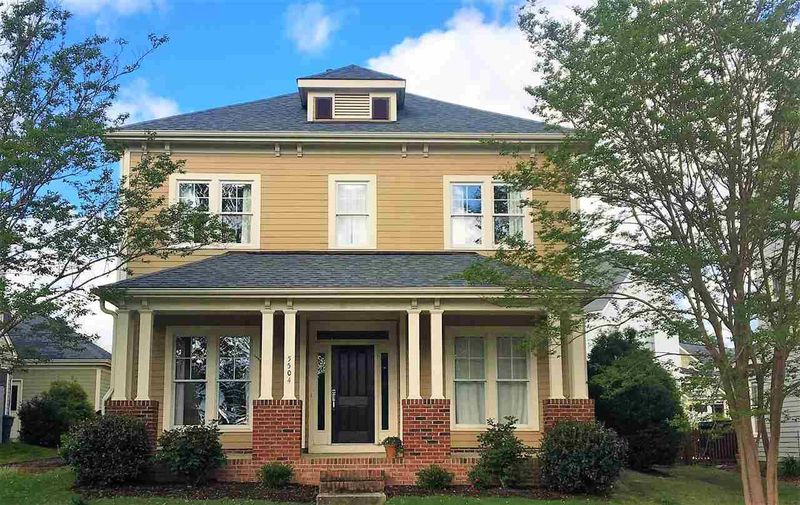5504 Cary Glen Blvd, Cary, NC 27519