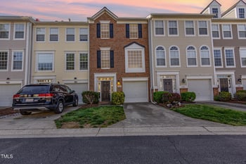 5504 Crabtree Park Ct, Raleigh, NC 27612