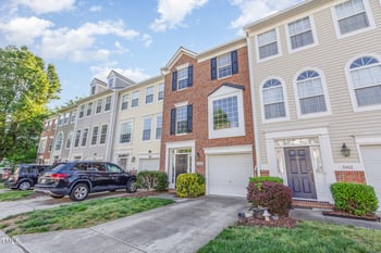 5504 Crabtree Park Ct, Raleigh, NC 27612