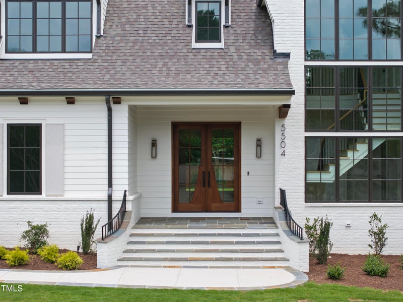 5504 Kingwood Dr, Raleigh, NC 27609