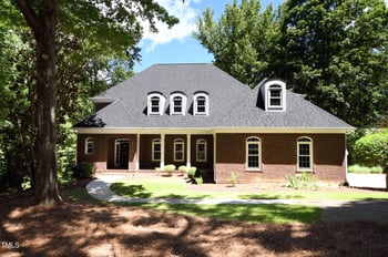5504 Spring Bluffs Ln, Raleigh, NC 27606