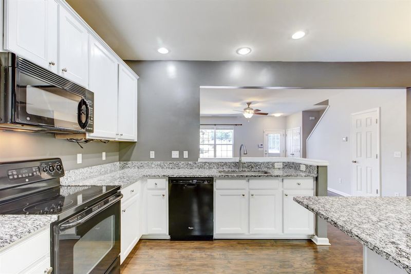5505 Amanda Lynn Ln, Raleigh, NC 27613