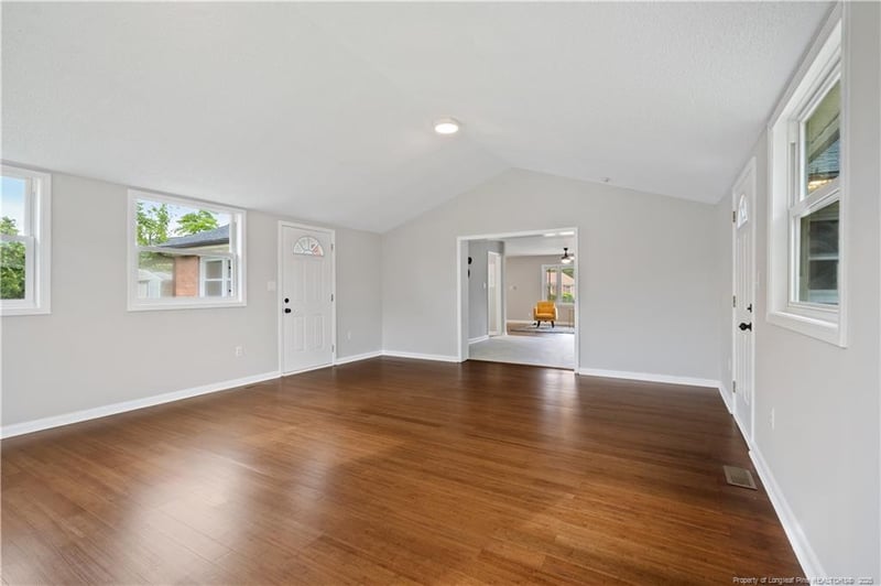 5505 Dodge Dr, Fayetteville, NC 28303