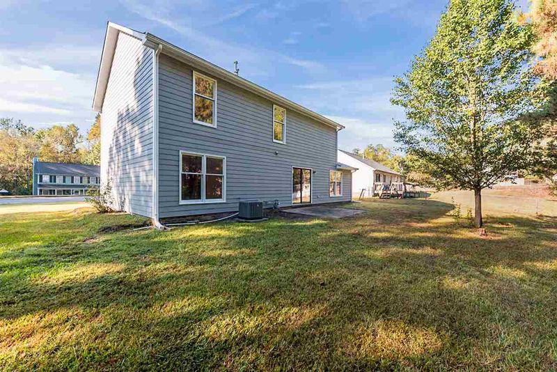5505 Hadrian Dr, Durham, NC 27703
