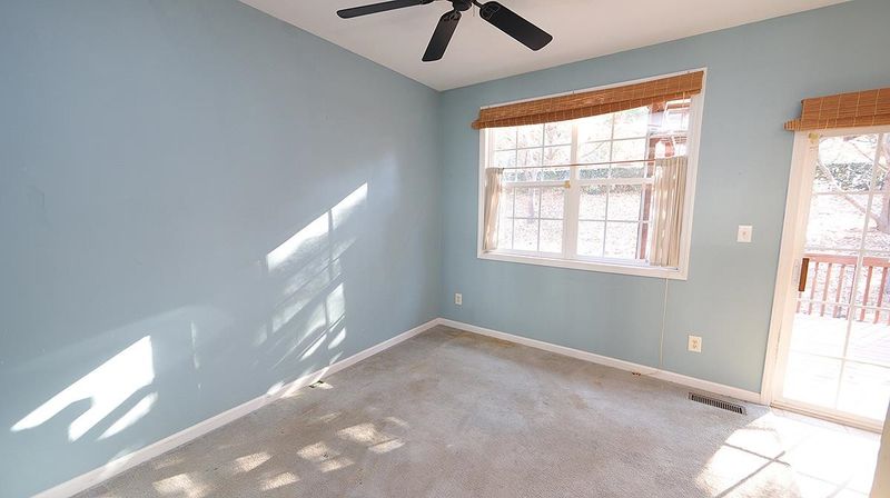 5506 Crabtree Park Ct, Raleigh, NC 27612