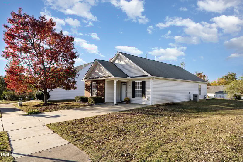 5507 Skylock Dr, Raleigh, NC 27610