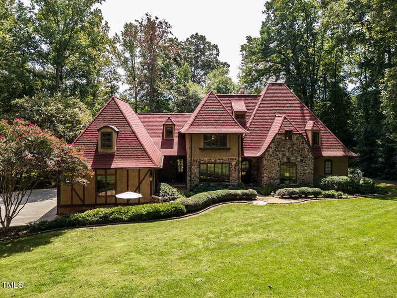 5507 Spring House Ln, Chapel Hill, NC 27516