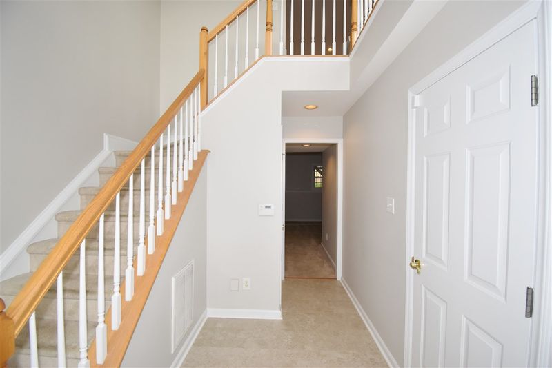 5508 Crabtree Park Ct, Raleigh, NC 27612