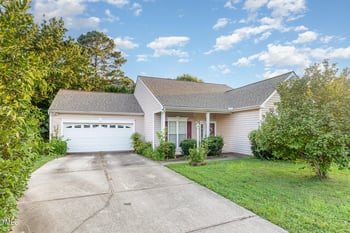 5508 Neuse Wood Dr, Raleigh, NC 27616