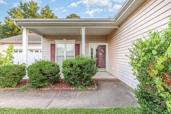 5508 Neuse Wood Dr, Raleigh, NC 27616