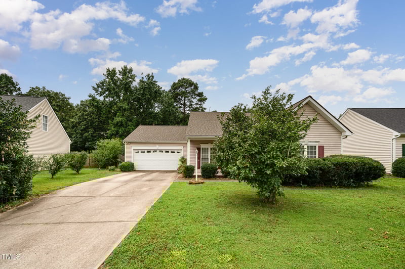 5508 Neuse Wood Dr, Raleigh, NC 27616