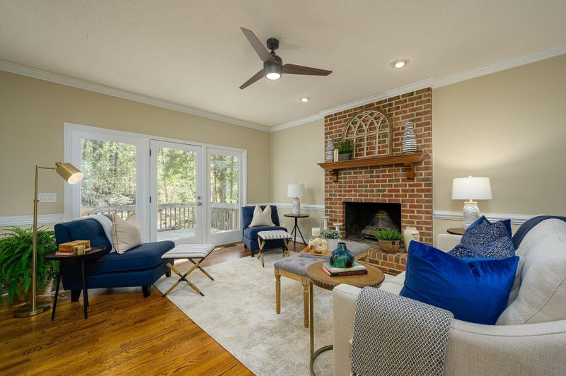 5509 Pine Leaf Ct, Raleigh, NC 27606