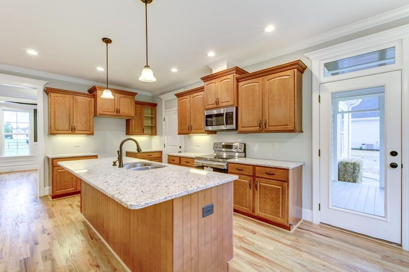 5509 Red Line Ct, Raleigh, NC 27603