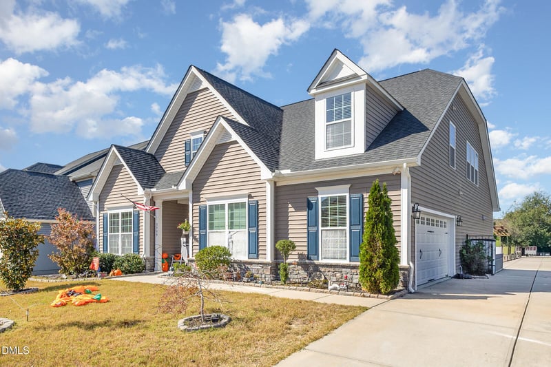 5509 Weathered Rock Ct, Knightdale, NC 27545