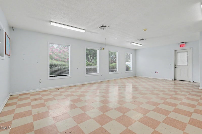 551 Main St, Clayton, NC 27520