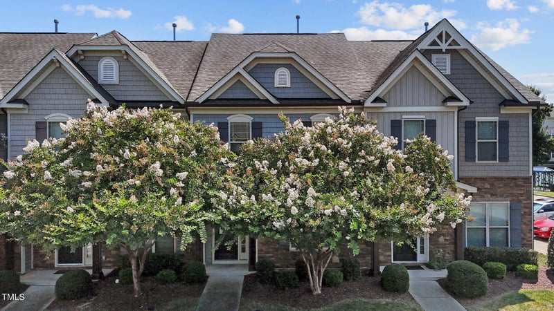 551 Matheson Pl, Cary, NC 27511