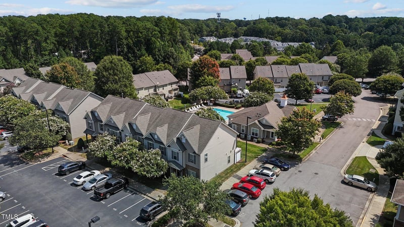 551 Matheson Pl, Cary, NC 27511