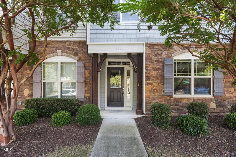 551 Matheson Pl, Cary, NC 27511