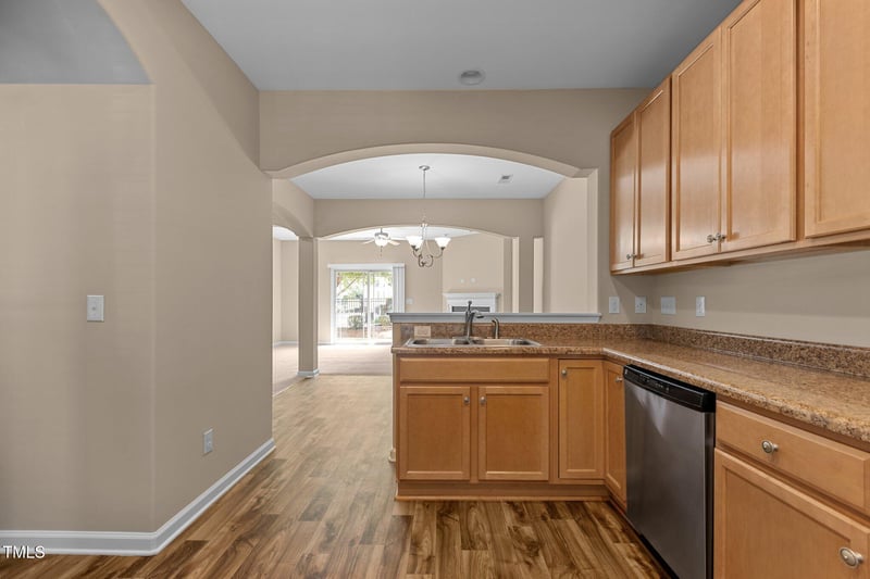 551 Matheson Pl, Cary, NC 27511