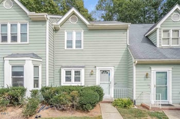551 Oak Run Dr, Raleigh, NC 27606