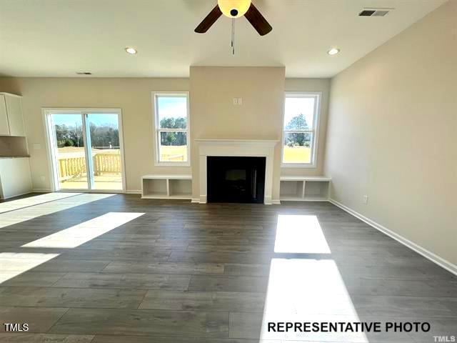 551 Springtooth Dr, Zebulon, NC 27597