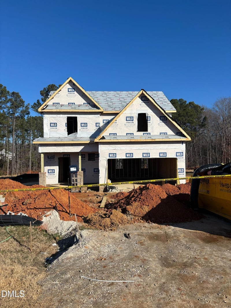 551 Springtooth Dr, Zebulon, NC 27597