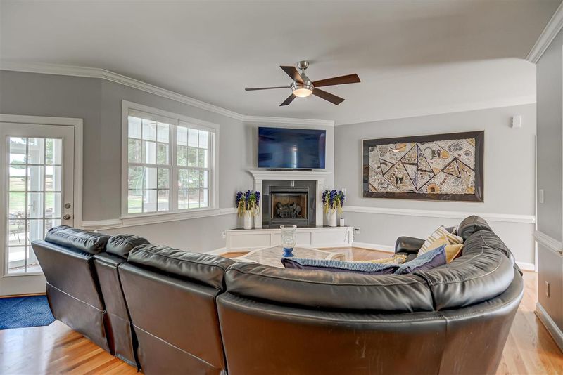 551 Williams White Rd, Zebulon, NC 27597