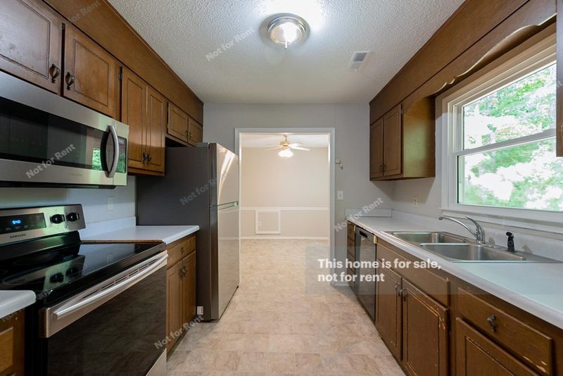 5510 Whippoorwill St, Durham, NC 27704