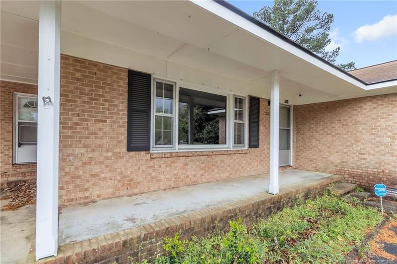 5511 Mesa Dr, Fayetteville, NC 28303