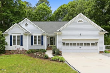 5512 Doemont Dr, Apex, NC 27539