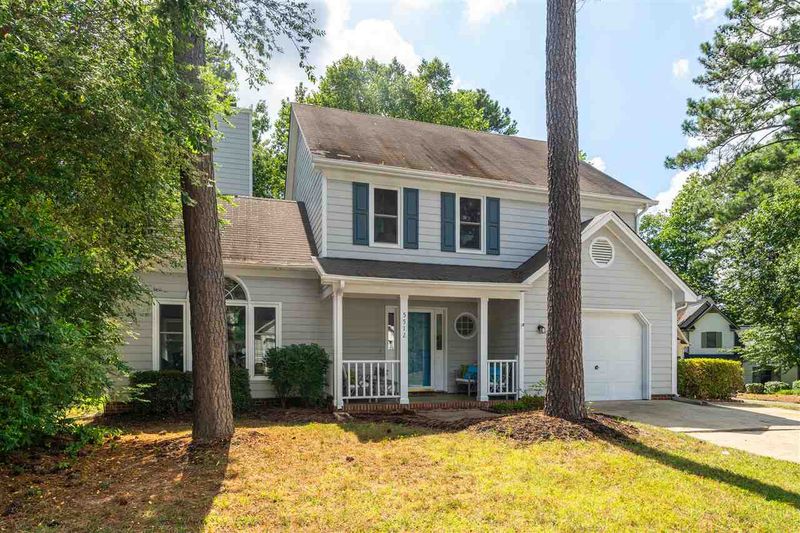 5512 Edgebury Rd, Raleigh, NC 27613