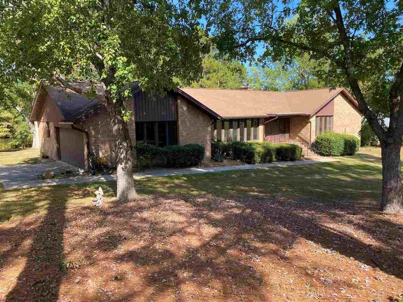 5512 Edington Ln, Raleigh, NC 27604