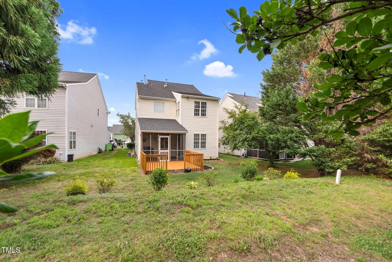 5512 Grand Traverse Dr, Raleigh, NC 27604