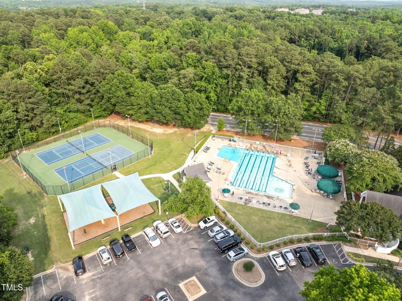 5512 Grand Traverse Dr, Raleigh, NC 27604