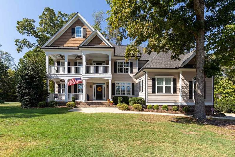 5513 Brook Edge Dr, Raleigh, NC 27613