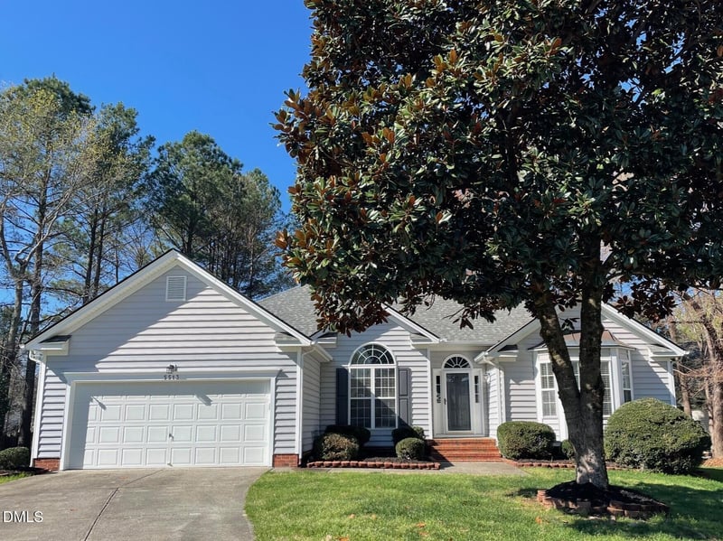 5513 Chapel Cove Ln, Raleigh, NC 27617