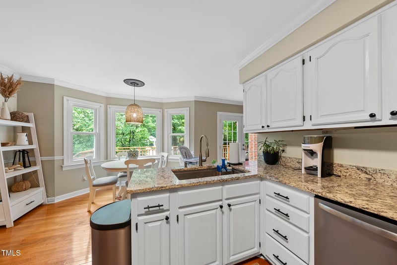 5513 Doemont Dr, Apex, NC 27539