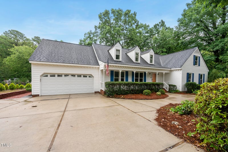 5513 Doemont Dr, Apex, NC 27539