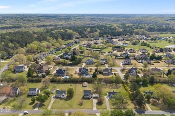 5513 Dunallie Dr, Fuquay Varina, NC 27526