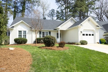 5513 Edgebury Rd, Raleigh, NC 27613