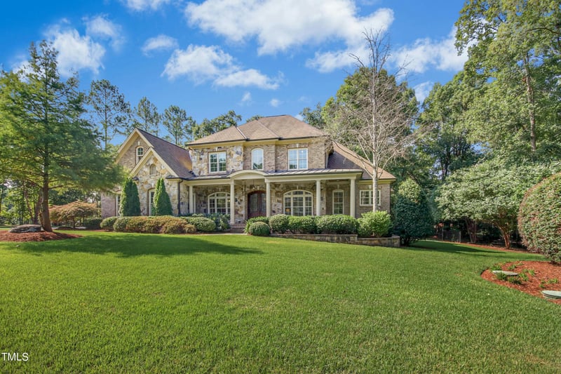 5513 Hickory Leaf Dr, Raleigh, NC 27606