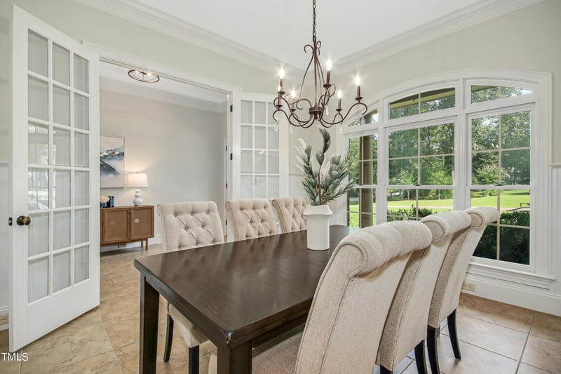 5513 Hickory Leaf Dr, Raleigh, NC 27606