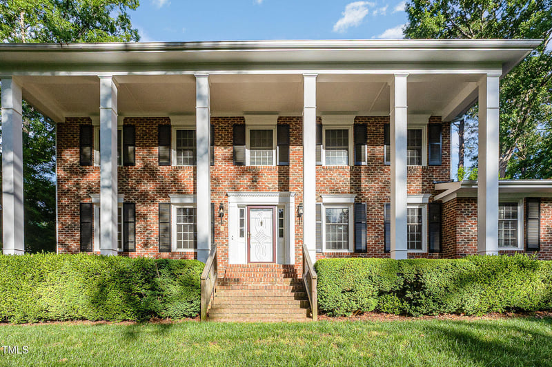 5513 Parkwood Dr, Raleigh, NC 27612