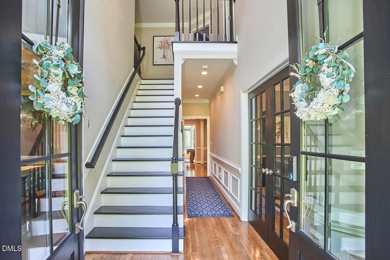 5513 Point Lake Ct, Holly Springs, NC 27540